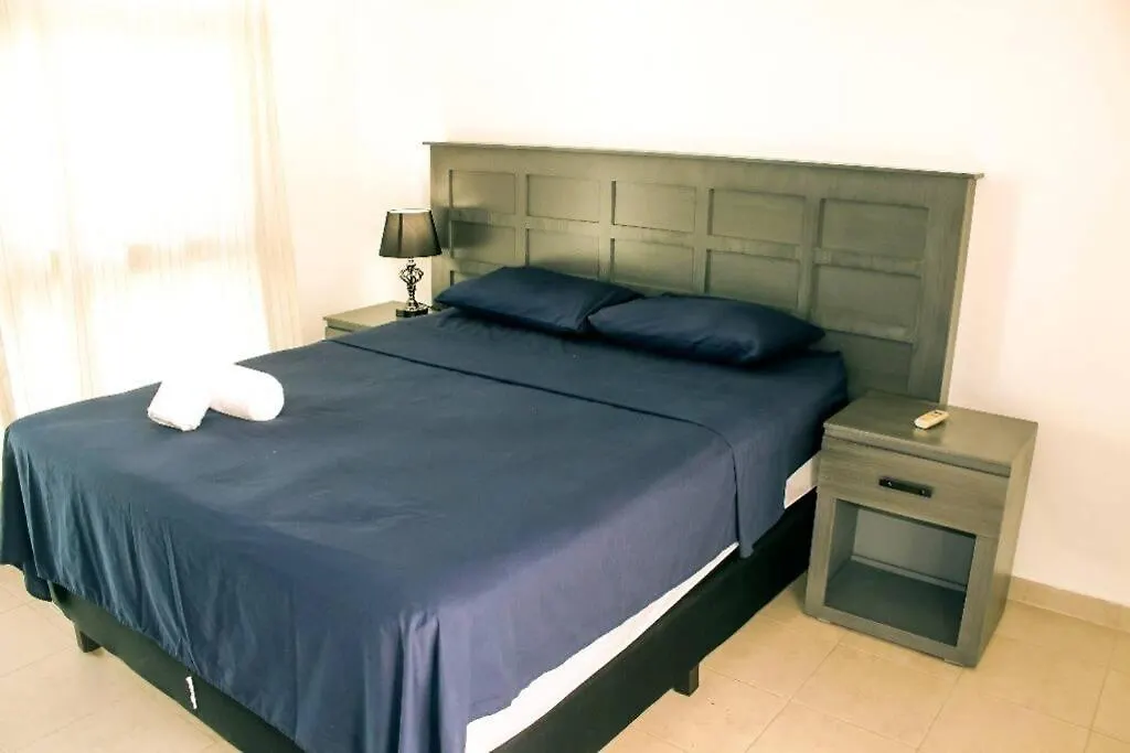 Hermoso Departamento En La Avenida Colosio Apartment Playa del Carmen