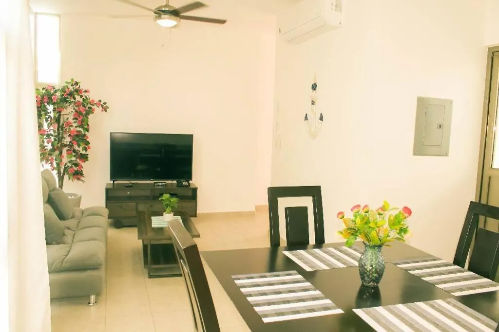 Hermoso Departamento En La Avenida Colosio Apartment Playa del Carmen 0*,  Mexico